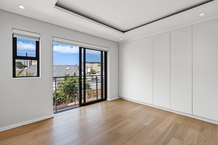To Let 2 Bedroom Property for Rent in Sea Point Western Cape
